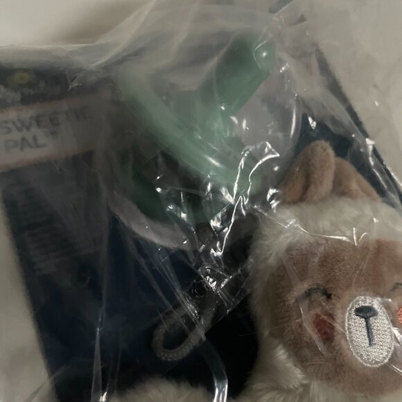 Itzy Ritzy Pacifier & Lovey Set, Llama - Picture 4 of 5